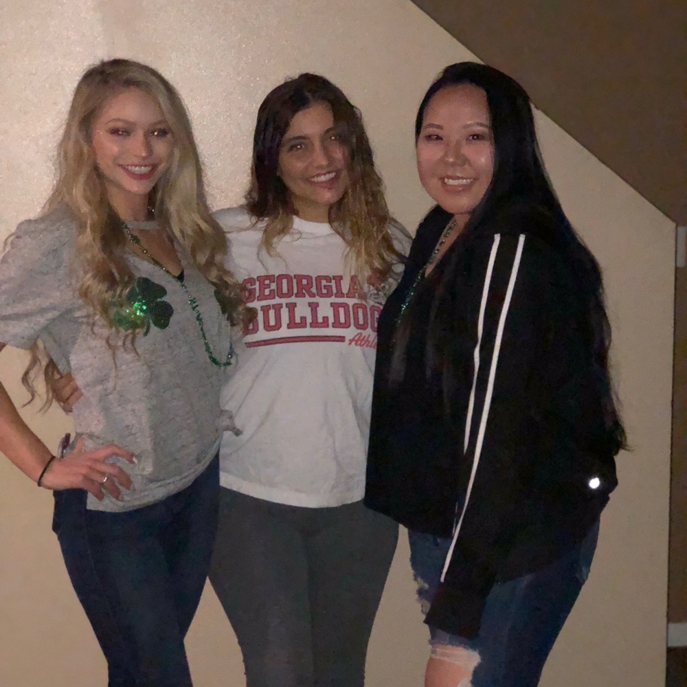 VS pink saint patty’s day shirt